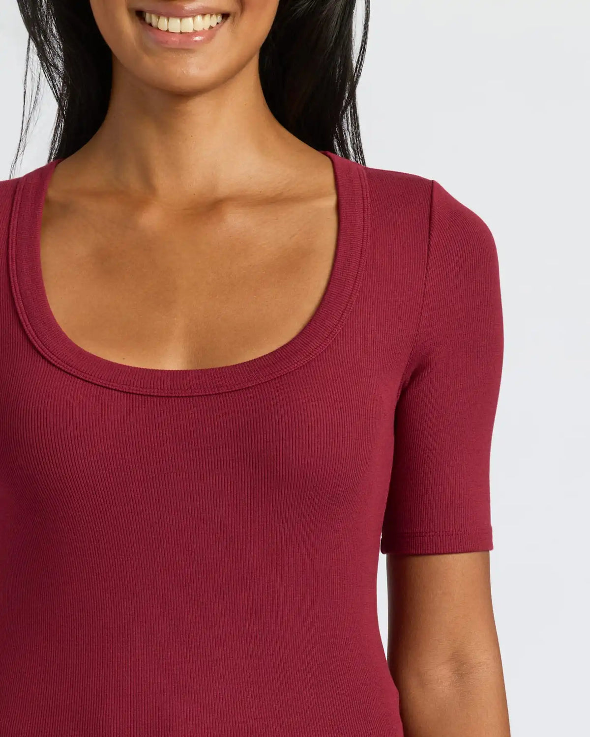 Womens Dark Maroon Ribbed 3/4 Sleeve Scoop Neck Tee